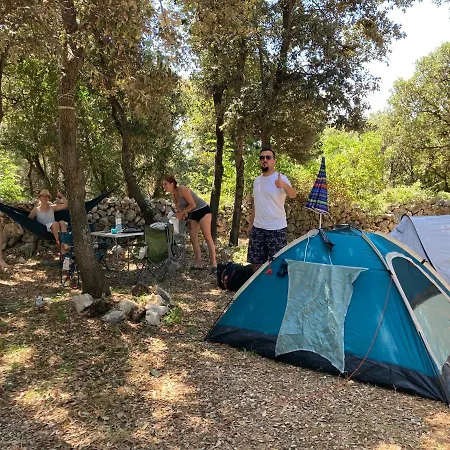 Sugar Campsite Mandre